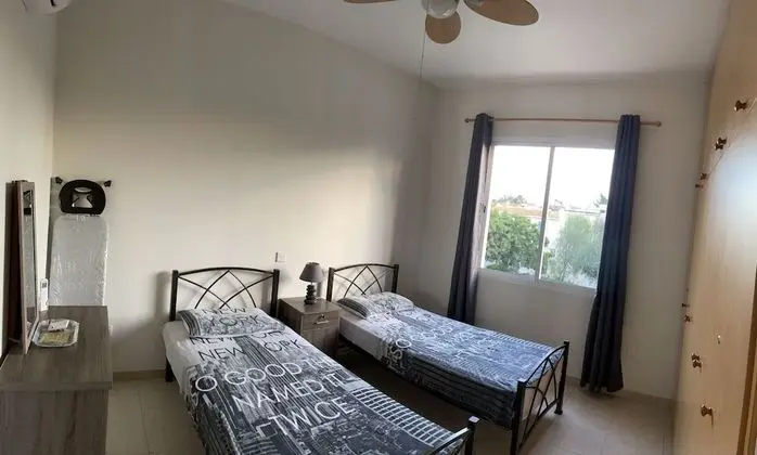 Apart Daire, 2 Yatak Odası, Havuz Manzaralı