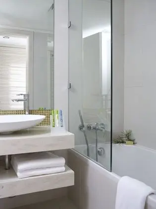 Deluxe Büyük Yataklı Tek Kişilik Oda