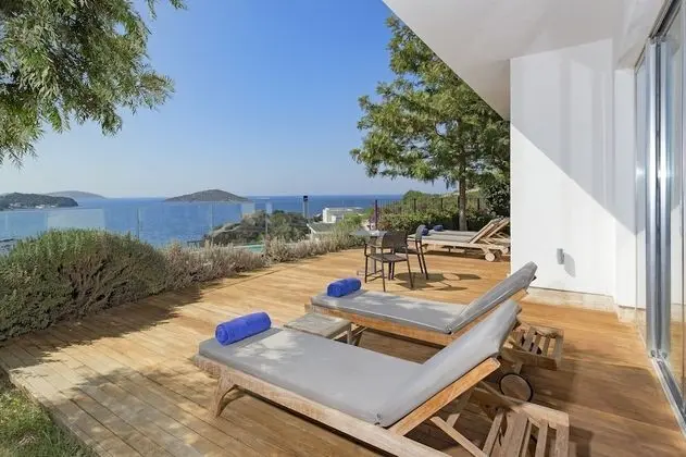 Executive Villa with Private Pool