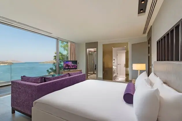 https://images.etstur.com/imgproxy/resize/2560x1440/files/images/hotelImages/etsrooms/667/Sirene_Luxury_Hotel_Bodrum_20250204121618_3.jpg