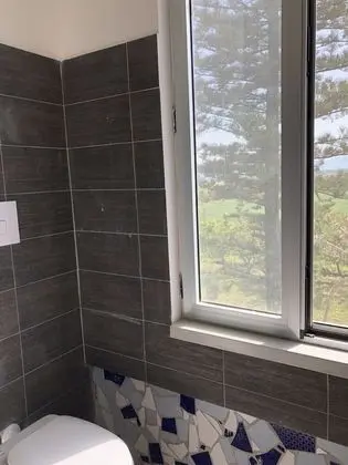 Tek Büyük Yataklı Oda, Ortak Banyo (External Shared Kitchen)