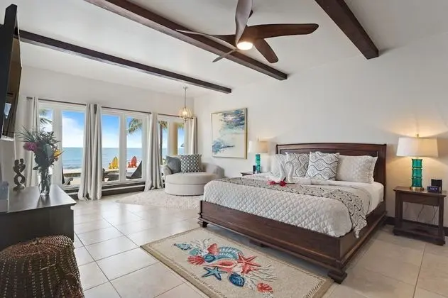 Manatee Luxury Villa, 4 Bedrooms, Private Pool, Ocean View