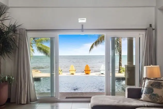 Manatee Luxury Villa, 4 Bedrooms, Private Pool, Ocean View