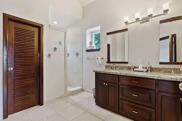 Manatee Luxury Villa, 4 Bedrooms, Private Pool, Ocean View