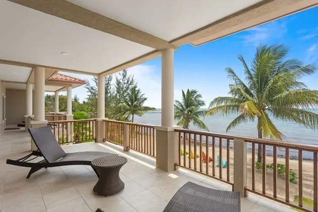 Manatee Luxury Villa, 4 Bedrooms, Private Pool, Ocean View