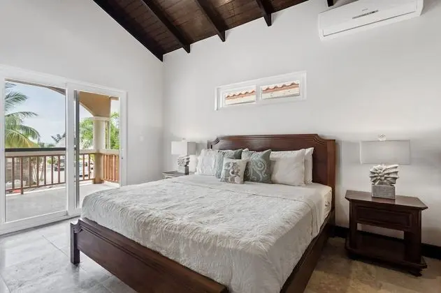 Sea Horse Luxury Villa, 4 Bedrooms, Ocean View