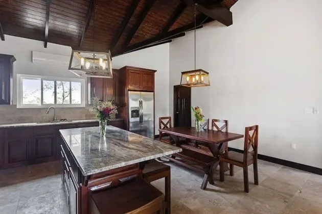 Sea Horse Luxury Villa, 4 Bedrooms, Ocean View