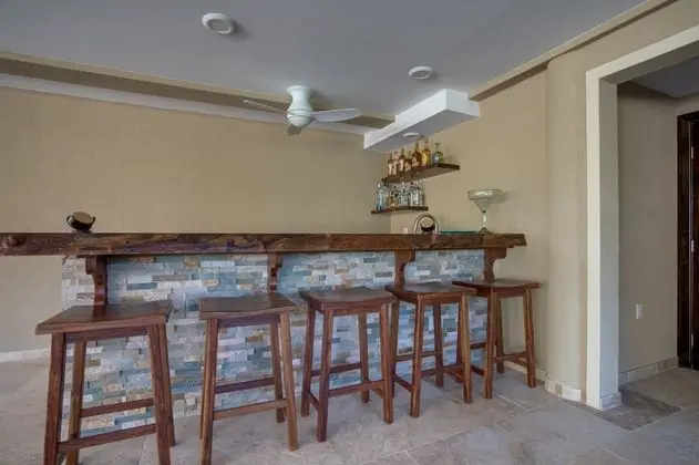 Sea Horse Luxury Villa, 4 Bedrooms, Ocean View