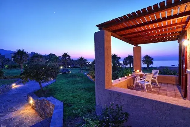 Bungalov, Bahçe Manzaralı