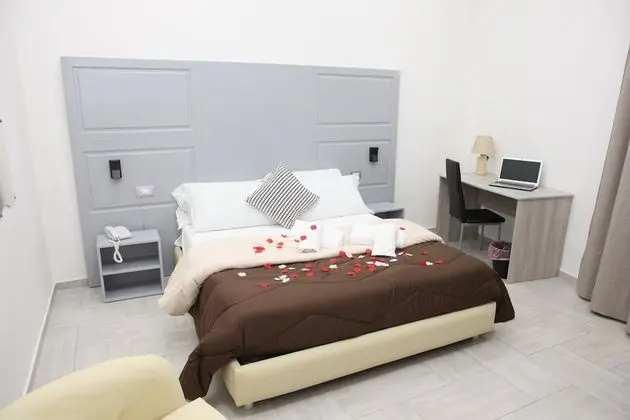 Standard Üç Kişilik Oda