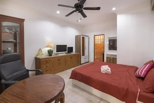 Deluxe Villa, 4 Yatak Odası, Kişiye Özel Havuzlu, Bahçe Manzaralı