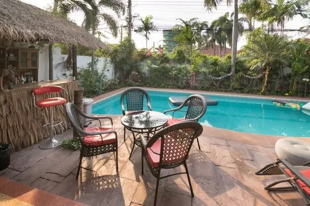 Deluxe Villa, 4 Yatak Odası, Kişiye Özel Havuzlu, Bahçe Manzaralı