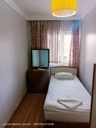 Standart Oda, Şehir Manzaralı