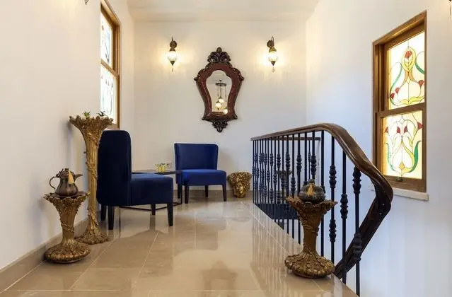 Deluxe Family Suite