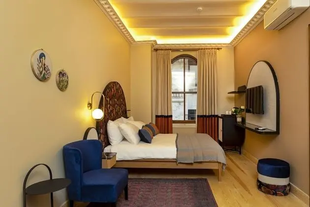 Deluxe Üç Kişilik Oda