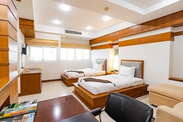 Deluxe Family Suite