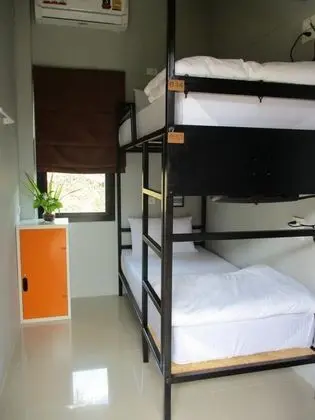 Yatakhanede Yatak Capacity 8 With Shared Bathroom