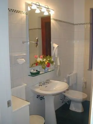 Classic Tek Büyük veya İki Ayrı Yataklı Oda