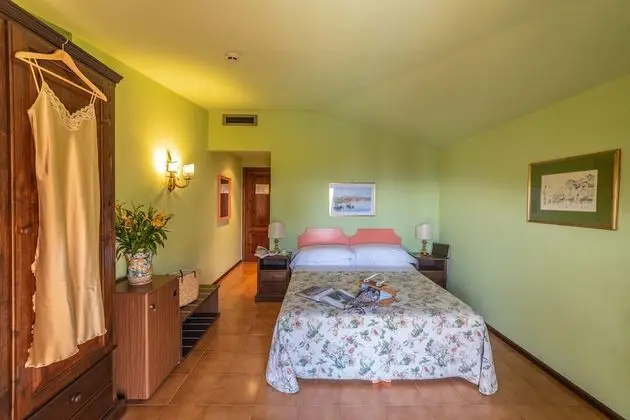 Superior Tek Büyük veya İki Ayrı Yataklı Oda, Deniz Manzaralı