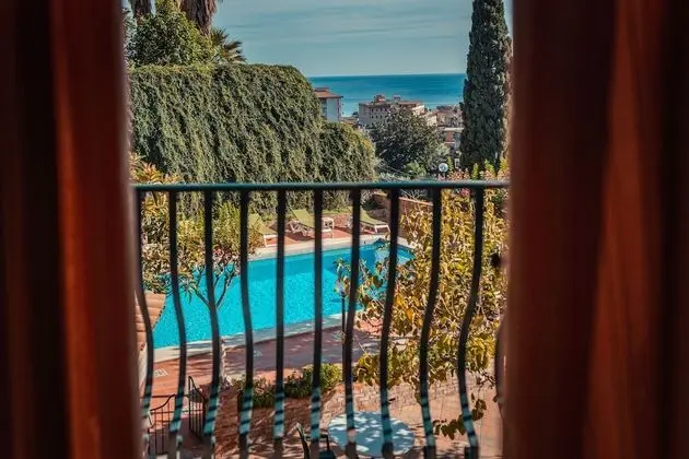 Superior Tek Büyük veya İki Ayrı Yataklı Oda, Deniz Manzaralı