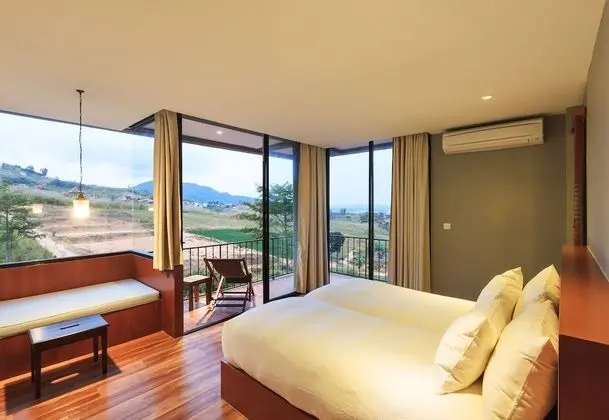 Deluxe Room, Upper Floor