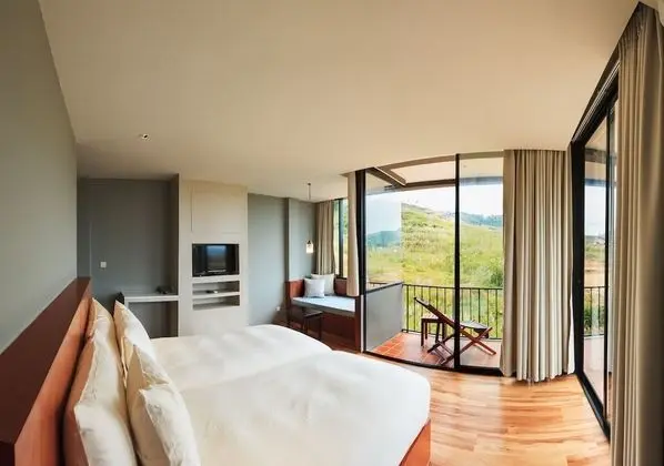 Deluxe Room, Upper Floor