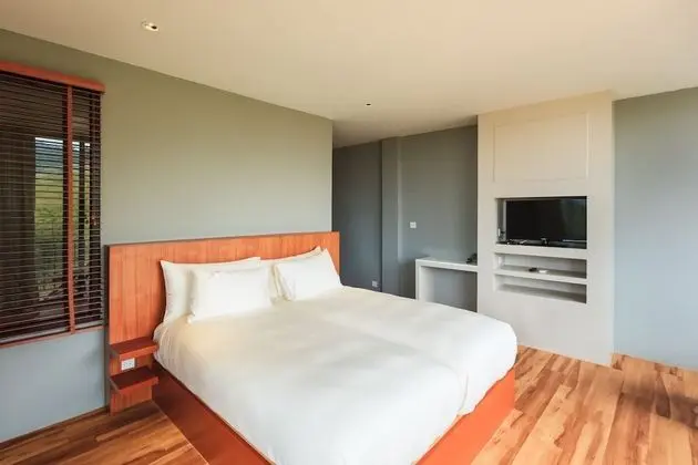 Deluxe Room, Upper Floor