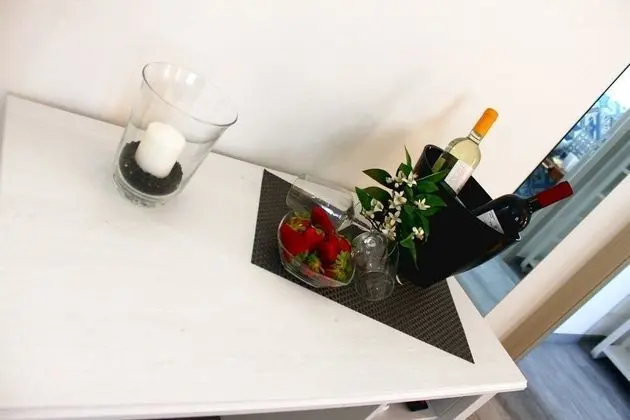 Üç Kişilik Oda, Birden Çok Yatak, Sigara İçilmez