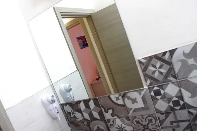 Üç Kişilik Oda, Birden Çok Yatak, Sigara İçilmez