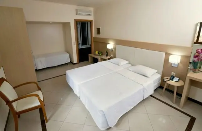 Standard Oda, Bahçe Manzaralı