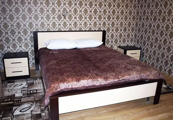 Standard Oda, 1 Büyük (Queen) Boy Yatak, Sigara İçilmez, Dağ Manzaralı