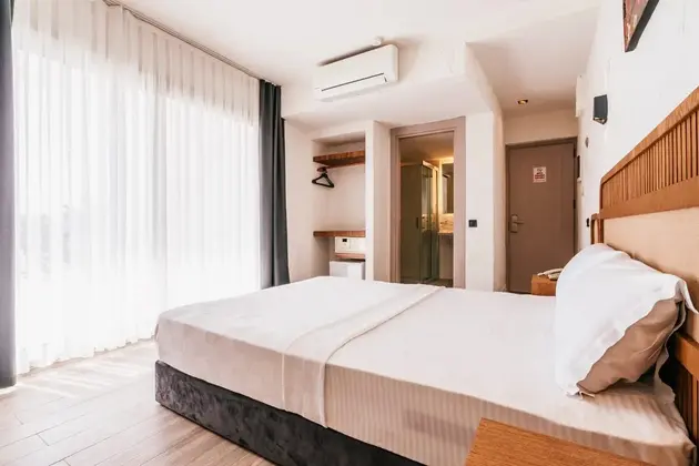 Standart Oda, Deniz Manzaralı