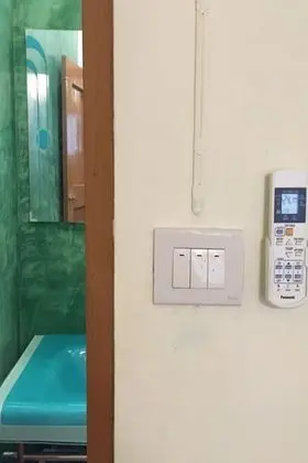 Private AC Room