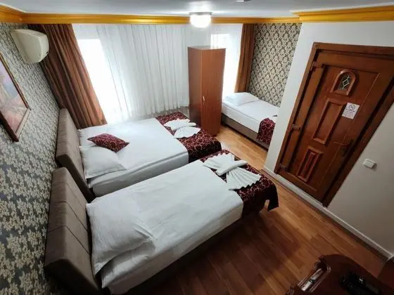 Aile Odası, Şehir Manzaralı