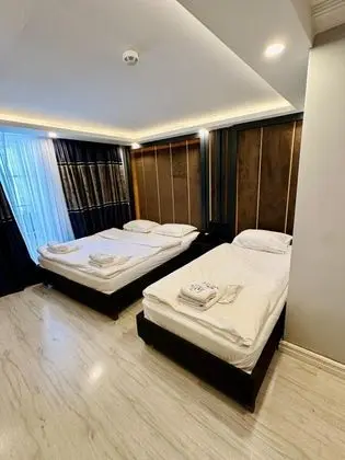 Triple, Şehir Manzaralı, Balkonlu