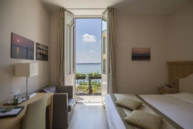 Deluxe Tek Büyük Yataklı Oda, Balkon