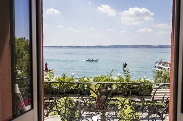 Deluxe Tek Büyük Yataklı Oda, Balkon