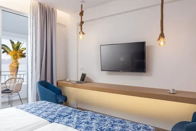 Deluxe Oda, 1 Yatak Odası, Sigara İçilmez, Deniz Manzaralı