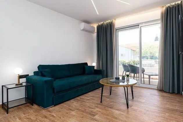 Deluxe Stüdyo Süit
