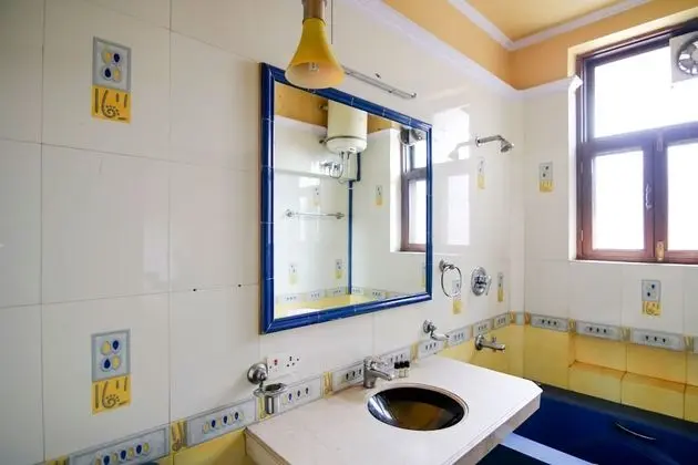 Deluxe Tek Büyük Yataklı Oda, 1 Büyük (Queen) Boy Yatak