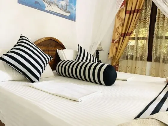 Deluxe Tek Büyük Yataklı Oda, 1 Yatak Odası, Bahçe Manzaralı