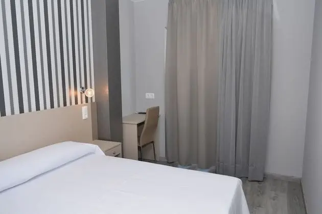 Büyük Yataklı Tek Kişilik Oda, 1 Çift Kişilik Yatak