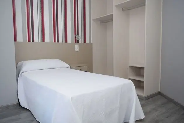 Büyük Yataklı Tek Kişilik Oda, 1 Çift Kişilik Yatak