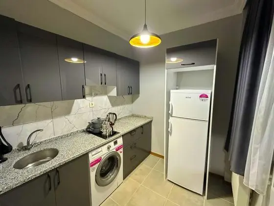 Daire-İki Yatak Odalı, Manzarasız, Tam Donanmlı Mutfak - Full Kitchen