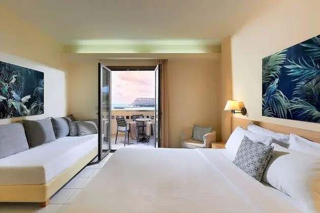 Double Plus Sea View Room