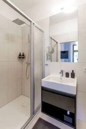Design Tek Büyük Yataklı Oda (MIAbeach)