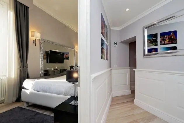 Standard Tek Büyük Yataklı Oda