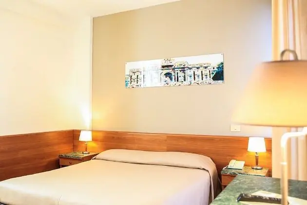 Economy Double Room, French Bed
