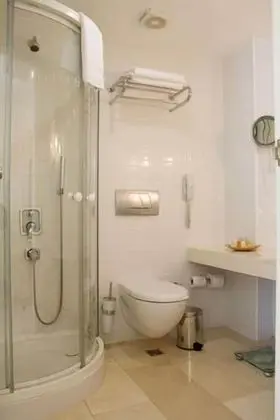 Standard Oda, 1 Çift Kişilik veya 2 Tek Kişilik Yatak, Balkon