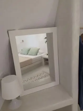 Ev
